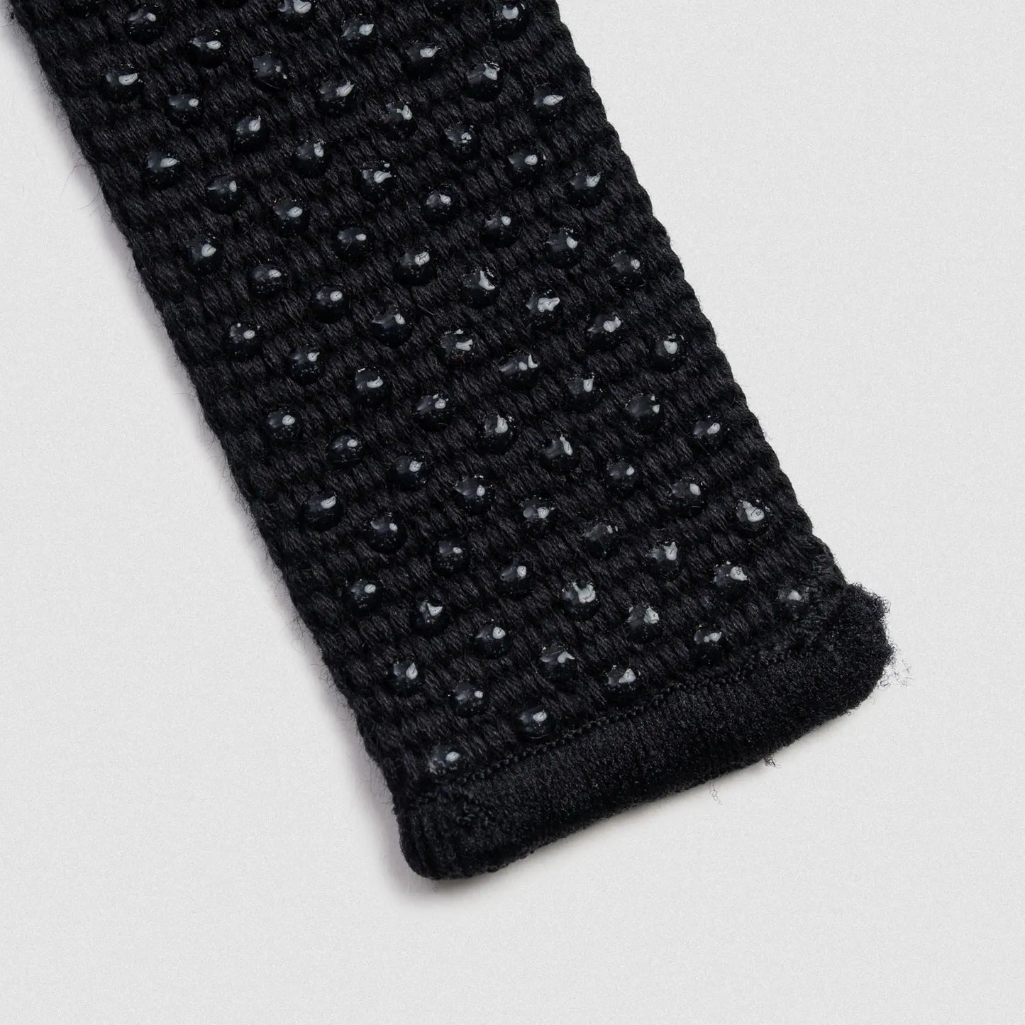 Weightlifting Straps With Cushioned Wrist Cuff And Anti Slip Grip For Deadlifts