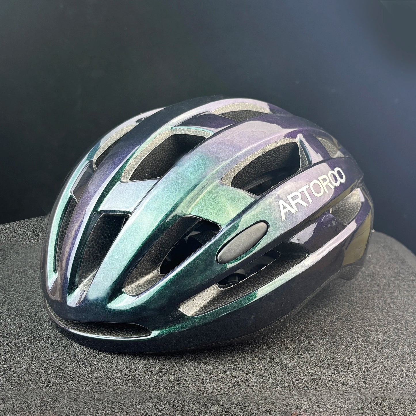 ARTOROO Ultralight Road Bike Helmet for Men and Women